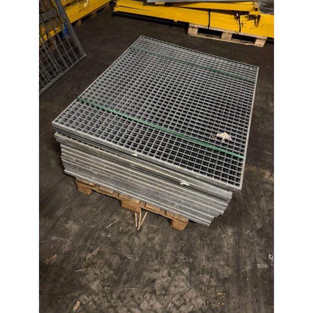 Persrooster - 1000 x 1100 mm (bxd) - set 15 stuks - gebruikt