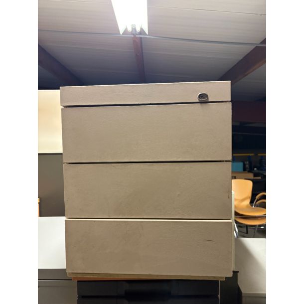 Ladeblok gebruikt - 520 x 430 x 790 mm (hxbxd) Grijs
