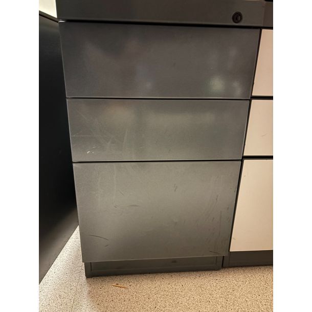 Ladeblok gebruikt - 740 x 400 x 800 mm (hxbxd) Antraciet