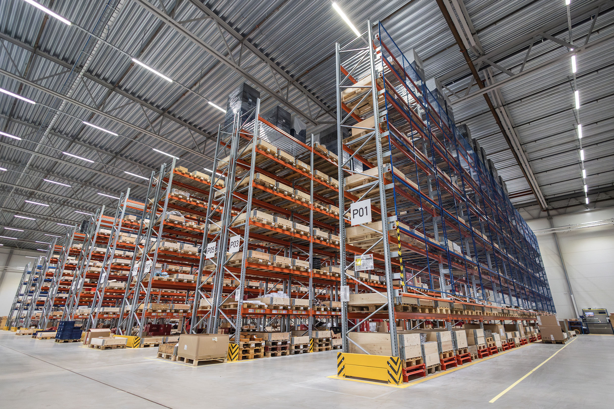 Hoe kies je tussen verschillende soorten palletstellingen voor specifieke producten?