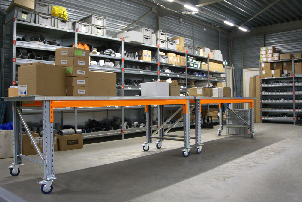 Een werkbank van 200cm breed kopen 